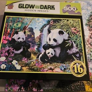 Panda Puzzle, Glow in the Dark, all pieces